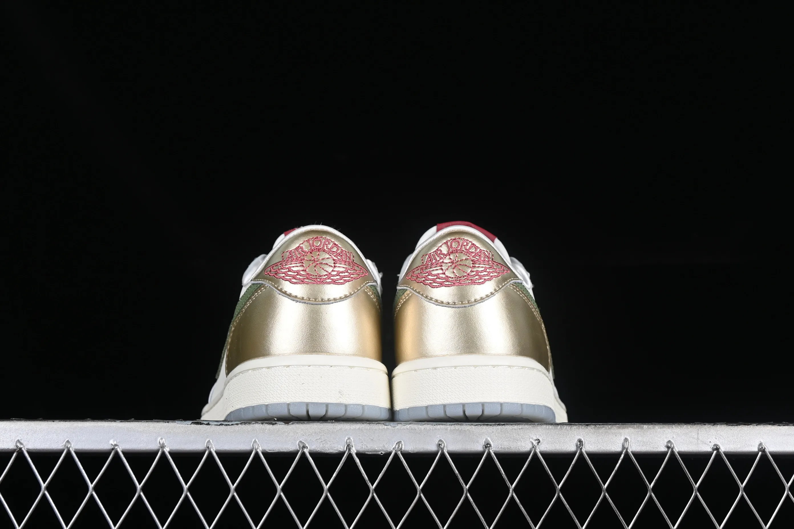 All categories Air Jordan Jordan series basketball shoes Air Jordan 1 Low Air Jordan 1 Low OG GS "Chinese New Year" AJ1 Joe 1 Year of the Dragon zodiac color low-top cultural casual sneakers FQ6593-100